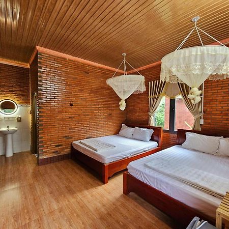 Cat Tien Farmer Lodge Quan Tom Buitenkant foto