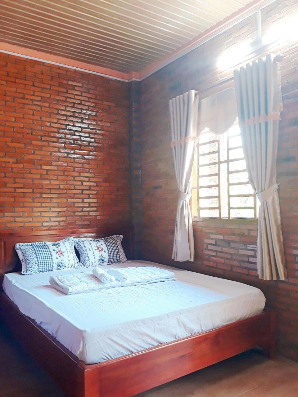Cat Tien Farmer Lodge Quan Tom Buitenkant foto
